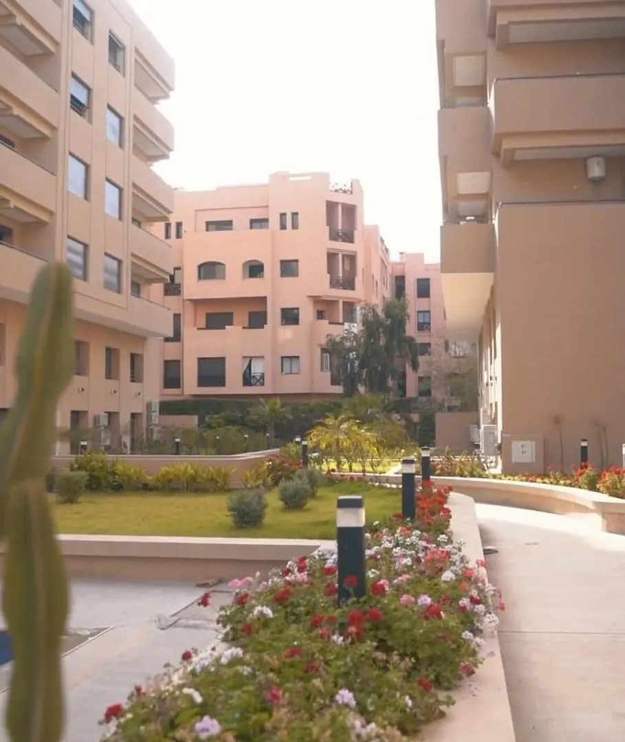 Elegant Duplex Avec Deux Piscines Et Une Vue Magnifique Marrakesh