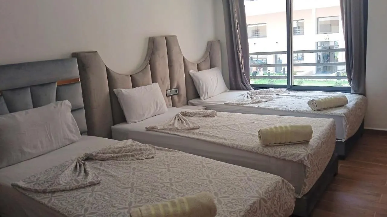 Elegant Duplex Avec Deux Piscines Et Une Vue Magnifique Marrakesh 0*,  Morocco