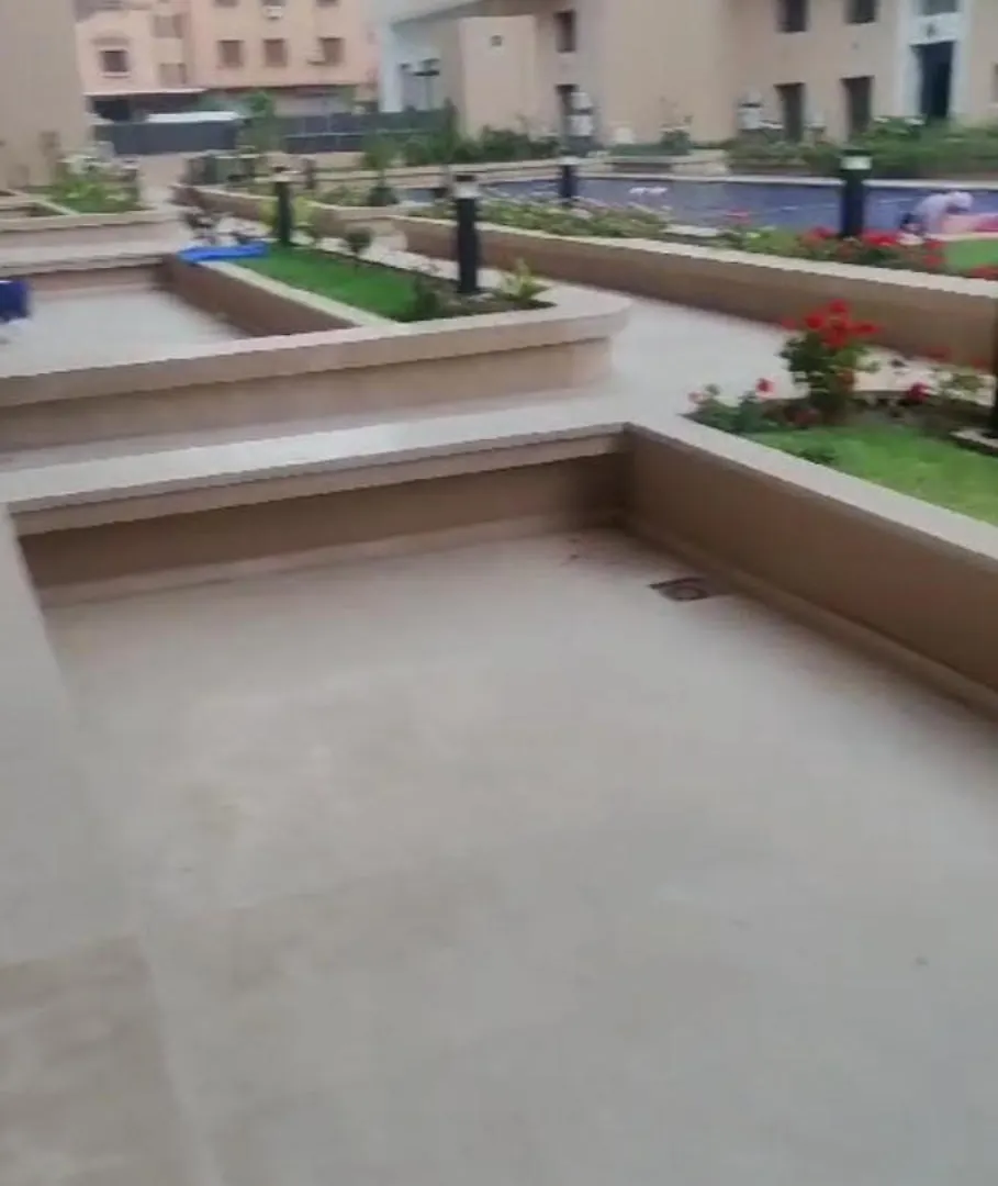 Elegant Duplex Avec Deux Piscines Et Une Vue Magnifique Marrakesh